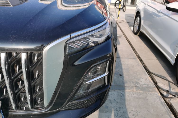 红旗HS5 2025款 2.0T 两驱旗享Pro版局部细节36