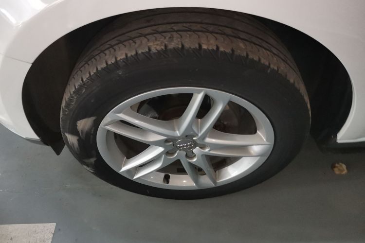 奥迪Q5 2017款 Plus 40 TFSI 技术型车身外观6007