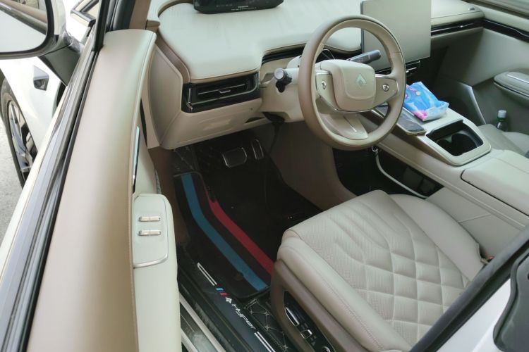 昊铂HT 2024款 825鸥翼激光雷达版中控内饰7003