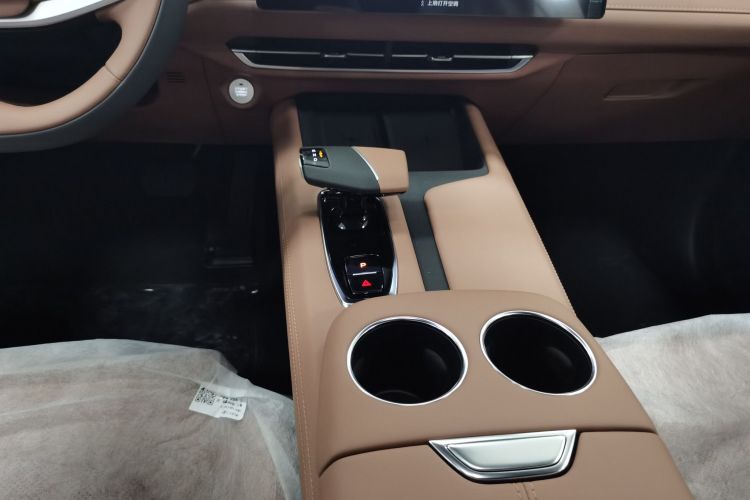 长安UNI-Z新能源 2025款 智慧新蓝鲸 125km 战舰+中控内饰18