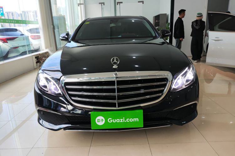 奔驰E级 2020款 E 260 L 运动型车身外观6001