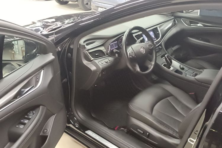 别克 君越 2022款 552T 豪华型中控内饰20