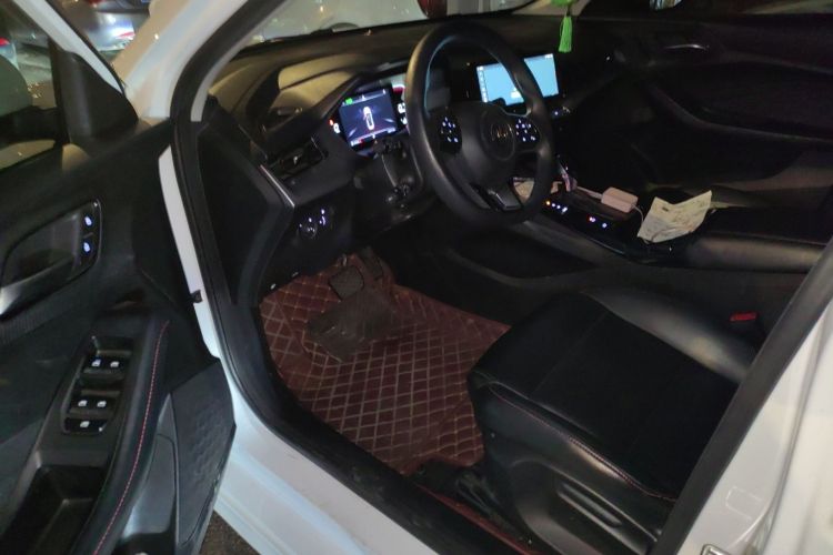 名爵 MG5 2021款 改款 180DVVT CVT青春豪华版中控内饰20