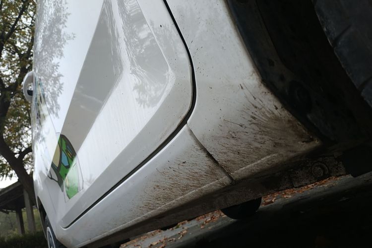 五菱汽车 宏光MINIEV 2022款 自在款 磷酸铁锂局部细节9001