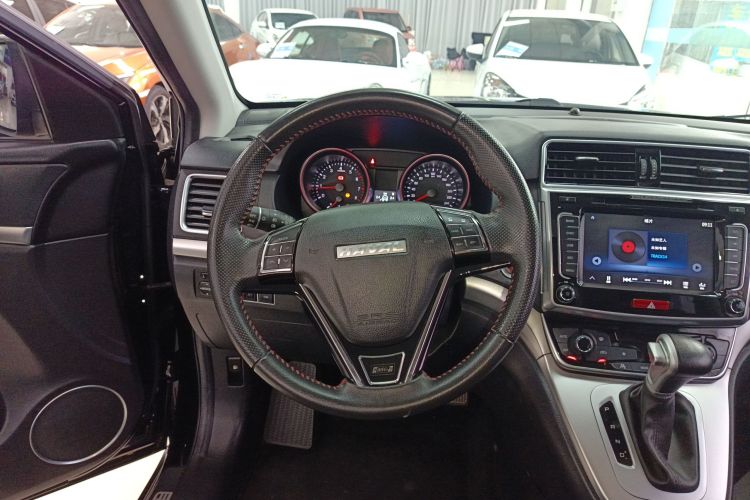 哈弗M6 2018款 改款 1.5T DCT两驱精英型中控内饰13