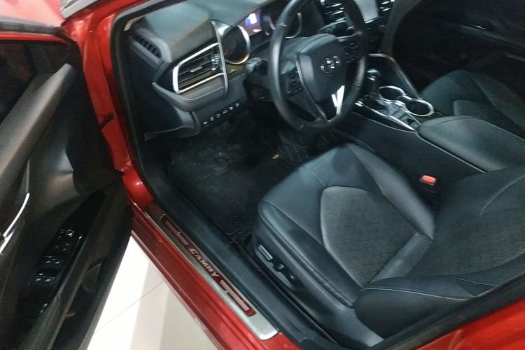 丰田 凯美瑞 2018款 2.5S 锋尚版中控内饰7003