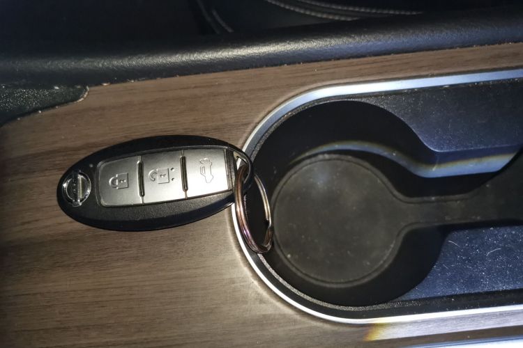 日产 天籁 2021款 2.0L XL 舒适版中控内饰11