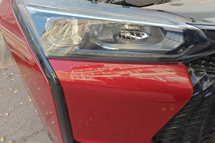 东风风神 奕炫 2021款 230T 自动追影骑士版车身外观6006