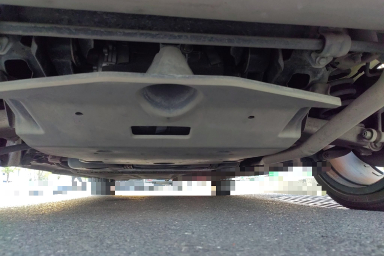 深蓝汽车 深蓝S07 2023款 200Max增程版局部细节9009