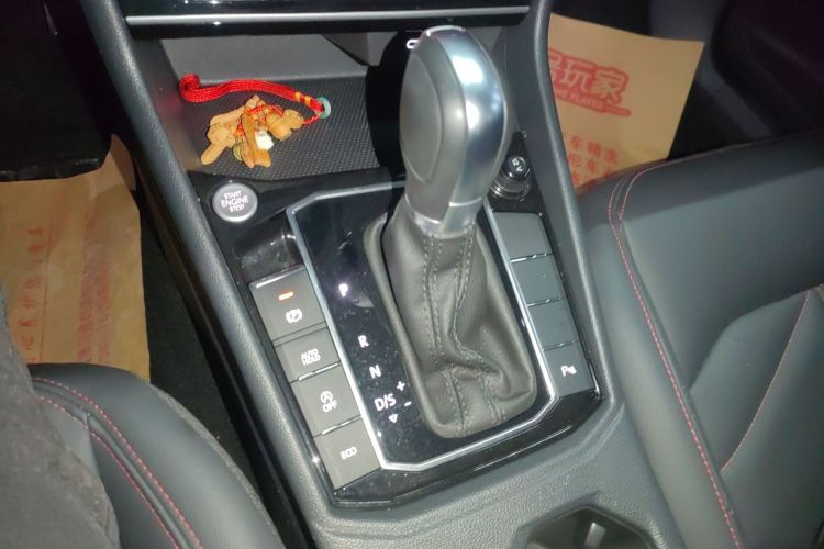 大众 朗逸 2023款 300TSI DSG星空领先版中控内饰18