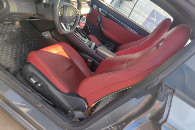 零跑汽车 零跑S01 2019款 380 Pro中控内饰19