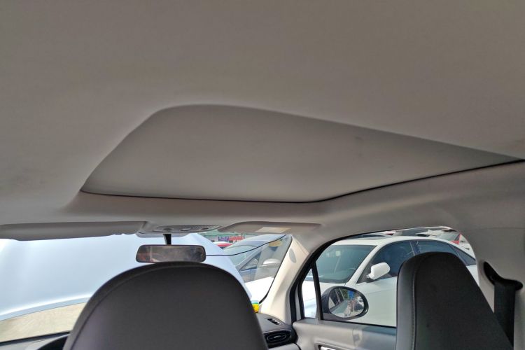 零跑汽车 零跑T03 2021款 400舒享版中控内饰22