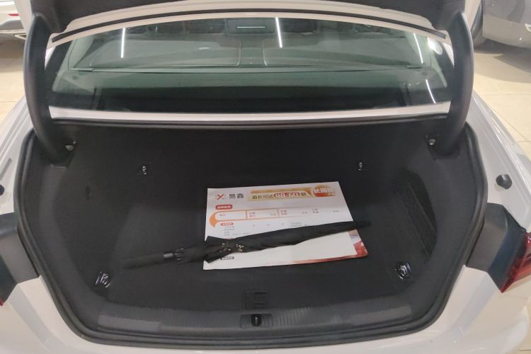 奥迪A6L 2017款 TFSI 舒适型中控内饰23