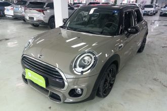 MINI 2019款 1.5T COOPER 赛车手 五门版