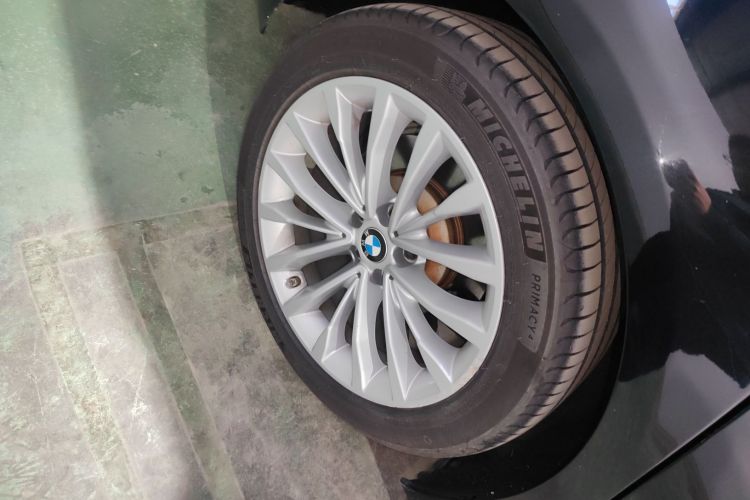 宝马5系新能源 2019款 改款 530Le 先锋版车身外观6008