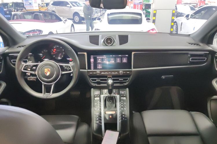 保时捷 2020款 Macan 2.0T中控内饰12