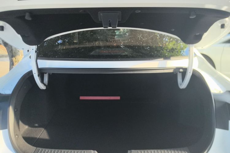 长安 逸动 2024款 1.5T GDI自动 尊贵型局部细节23