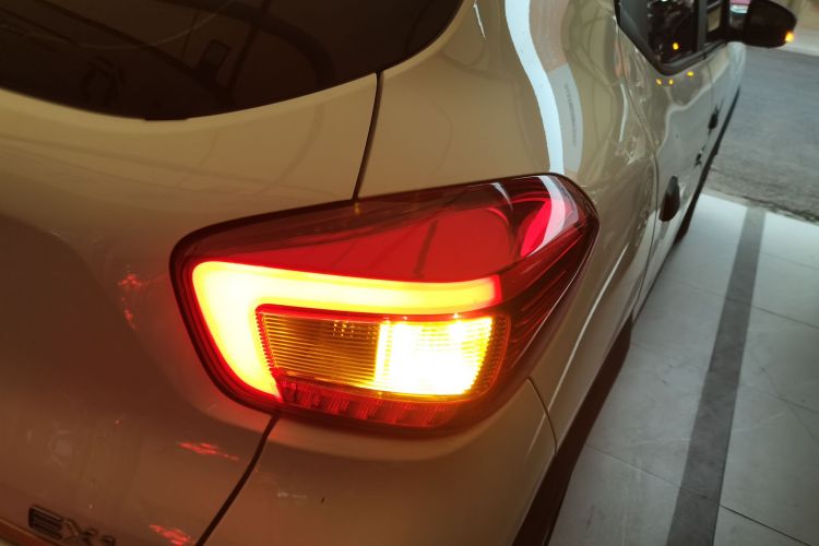 东风纳米EX1 2021款 质行版车身外观9