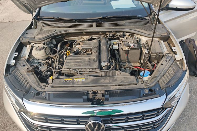 大众 速腾 2023款 200TSI DSG超越版机舱底盘24