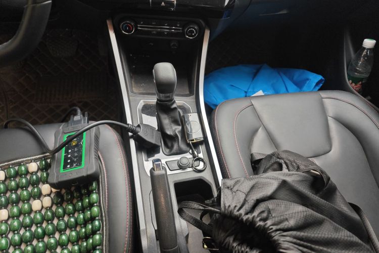 奇瑞 瑞虎3X 2021款 钻石版 1.5L CVT 3克拉II型中控内饰18