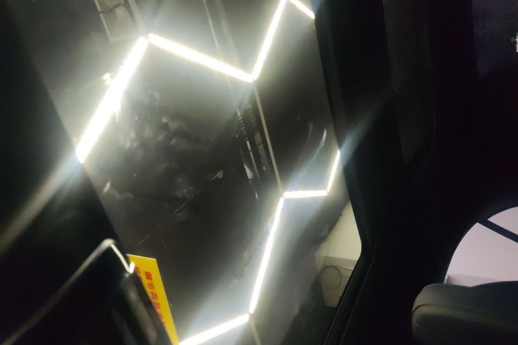 奔驰C级 2022款 C 260 L 运动版中控内饰22