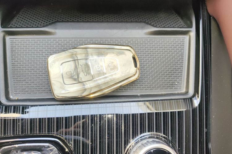 吉利汽车 星越L 2023款 2.0TD 高功自动两驱旗舰型中控内饰11