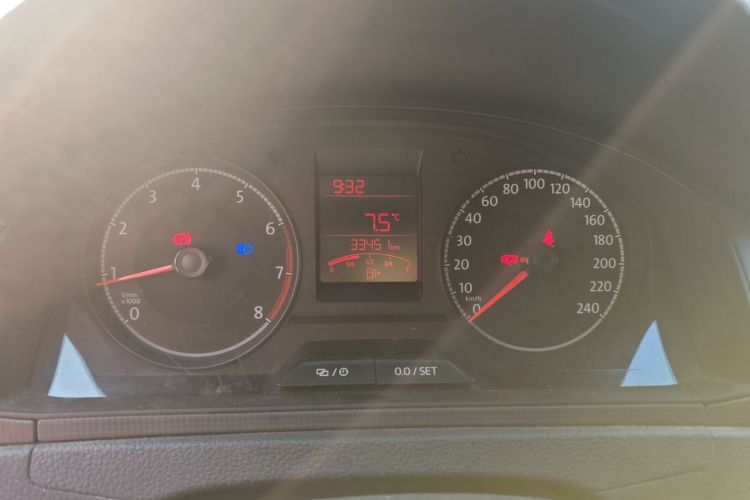 大众 桑塔纳 2021款 1.5L 手动风尚版中控内饰14