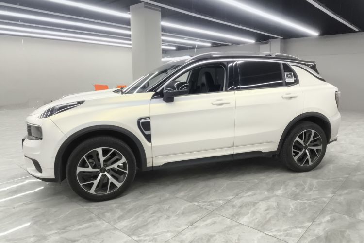 领克01 EM-P 2019款 1.5T PHEV Pro车身外观4