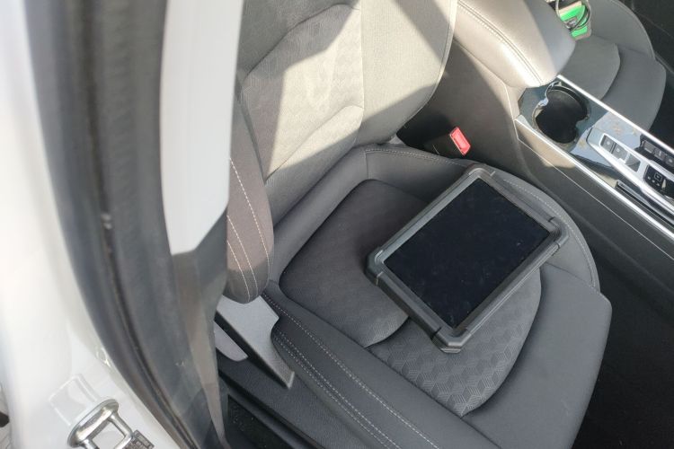 凯翼 炫界Pro EV 2022款 401km 悦享版局部细节41