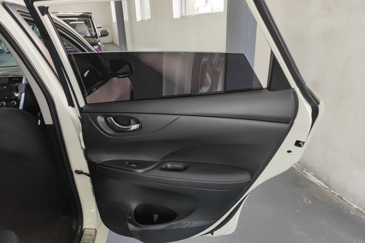 日产 骐达TIIDA 2021款 1.6L CVT酷动版中控内饰45