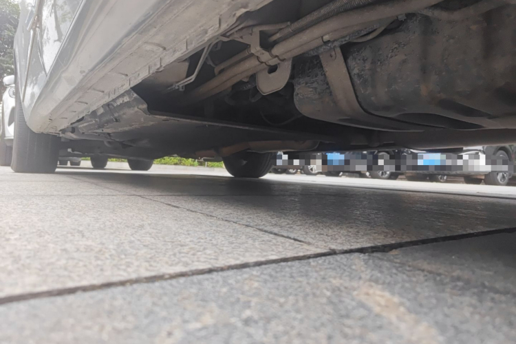 别克GL8 2020款 陆上公务舱 652T 尊贵型局部细节9003