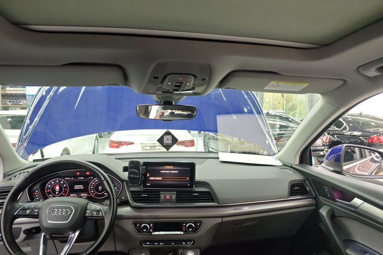 奥迪Q5L 2018款 45 TFSI 尊享时尚型 国VI中控内饰22