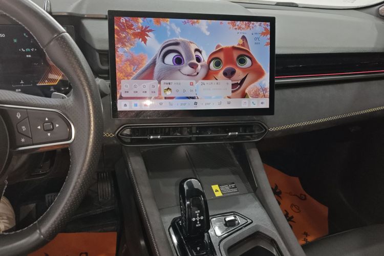 领克03 2023款 1.5TD DCT劲Pro中控内饰16