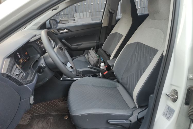 大众 朗逸 2023款 新锐 1.5L 自动新逸版中控内饰19