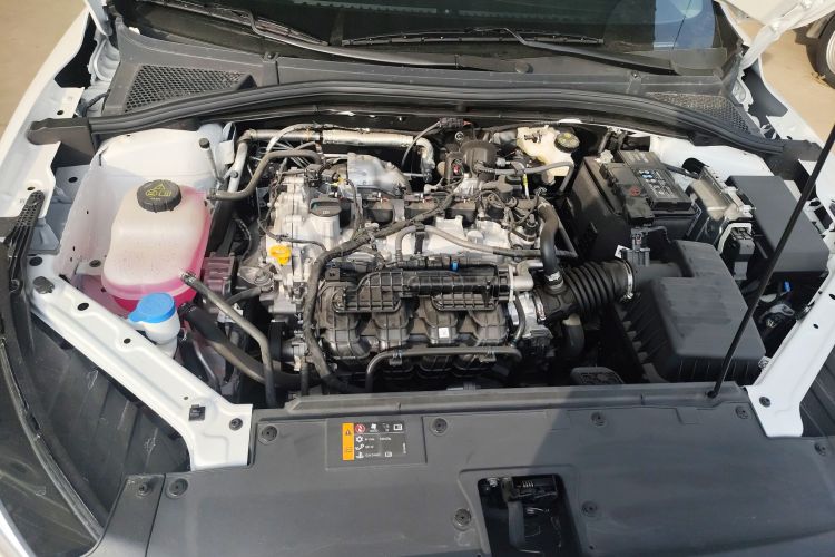 名爵 MG5 2023款 180DVVT 手动风尚版局部细节24