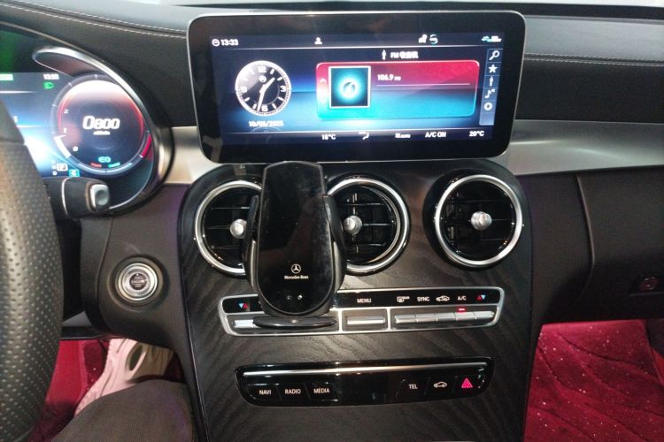 奔驰C级 2021款 C 260 L 运动版局部细节16