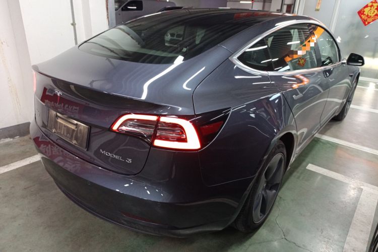 特斯拉 Model 3 2019款 标准续航后驱升级版车身外观6005