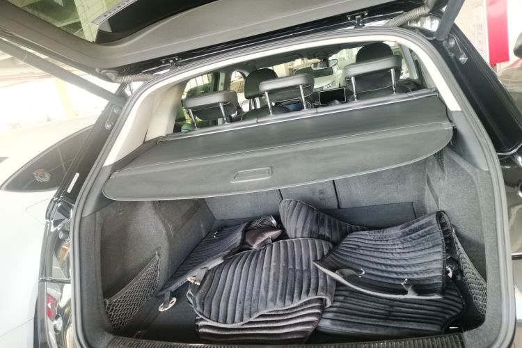 奥迪Q5L 2018款 40 TFSI 荣享时尚型 国V局部细节23