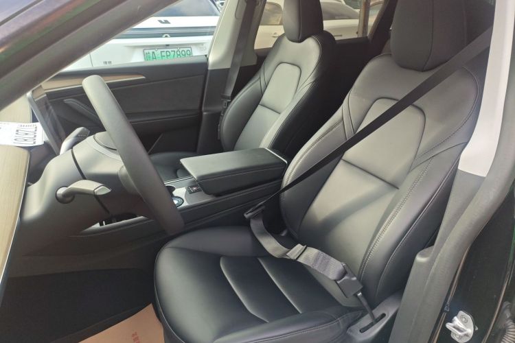 特斯拉 Model Y 2022款 改款 后轮驱动版局部细节19