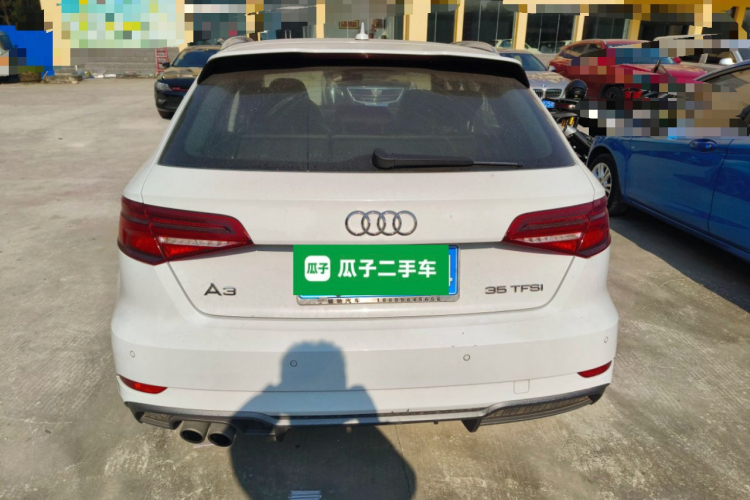 奥迪A3 2018款 30周年年型 Sportback 35 TFSI 运动型车身外观6