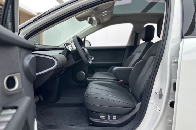 firefly萤火虫 2025款 发光版中控内饰19