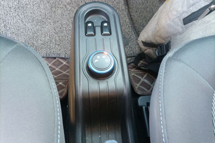 五菱汽车 宏光MINIEV 2020款 悦享款 三元锂中控内饰18