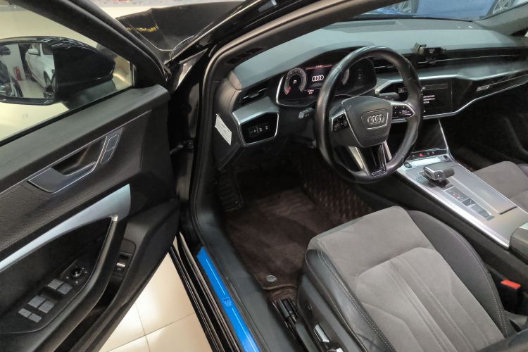 奥迪A6L 2023款 40 TFSI 豪华动感型中控内饰20