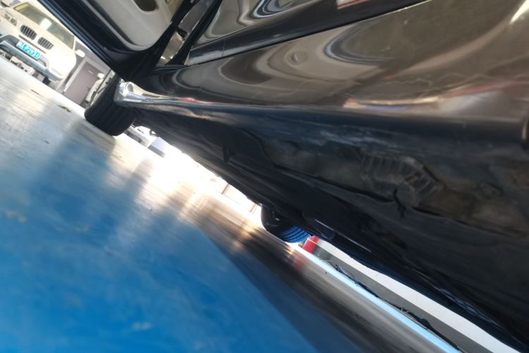 宝马5系 2013款 525Li 豪华型局部细节9002