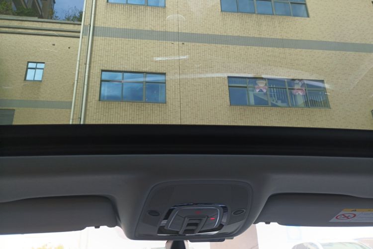 奥迪A4L 2020款 40 TFSI 豪华致雅型中控内饰22