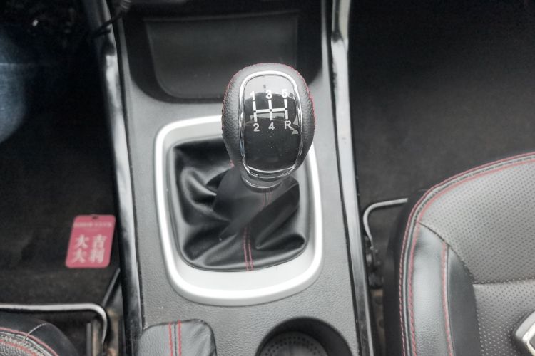 凯翼X3 2019款 1.5L 手动智耀版中控内饰18