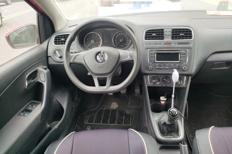 大众 Polo 2014款 1.4L 手动舒适版中控内饰13