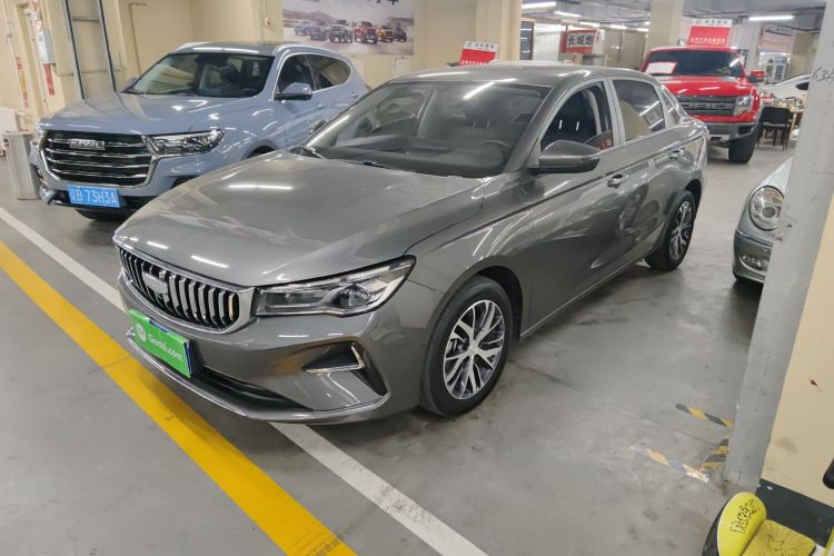 吉利汽车 帝豪 2025款 第4代 1.5L CVT龙腾版车身外观4