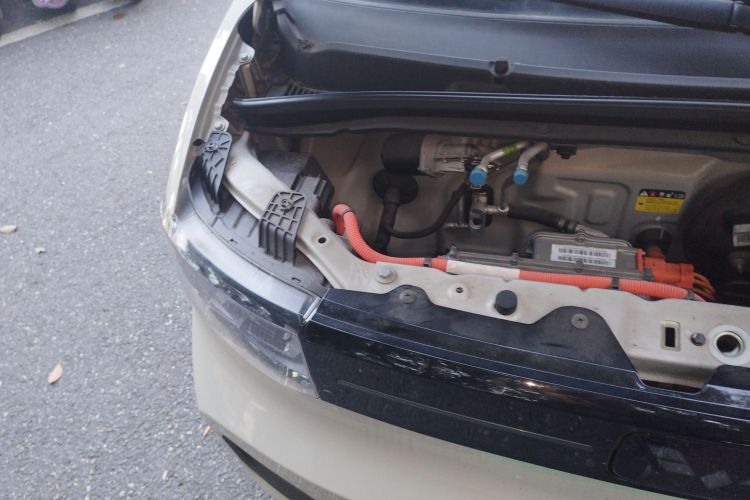 五菱汽车 宏光MINIEV 2022款 马卡龙时尚款 磷酸铁锂局部细节9006