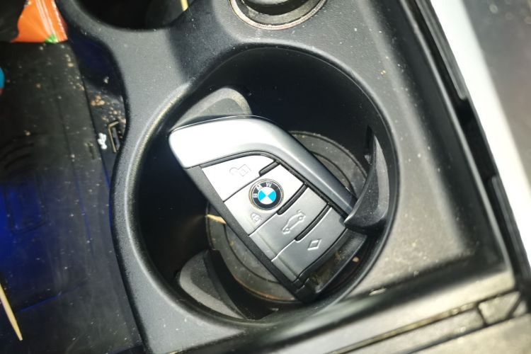 宝马5系 2021款 525Li 豪华套装中控内饰7001